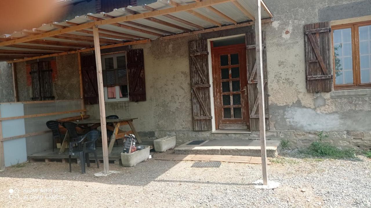 Maison De Ferme Au Calme Jusqu'A 10 Personnes Gannay-sur-Loire Exterior photo